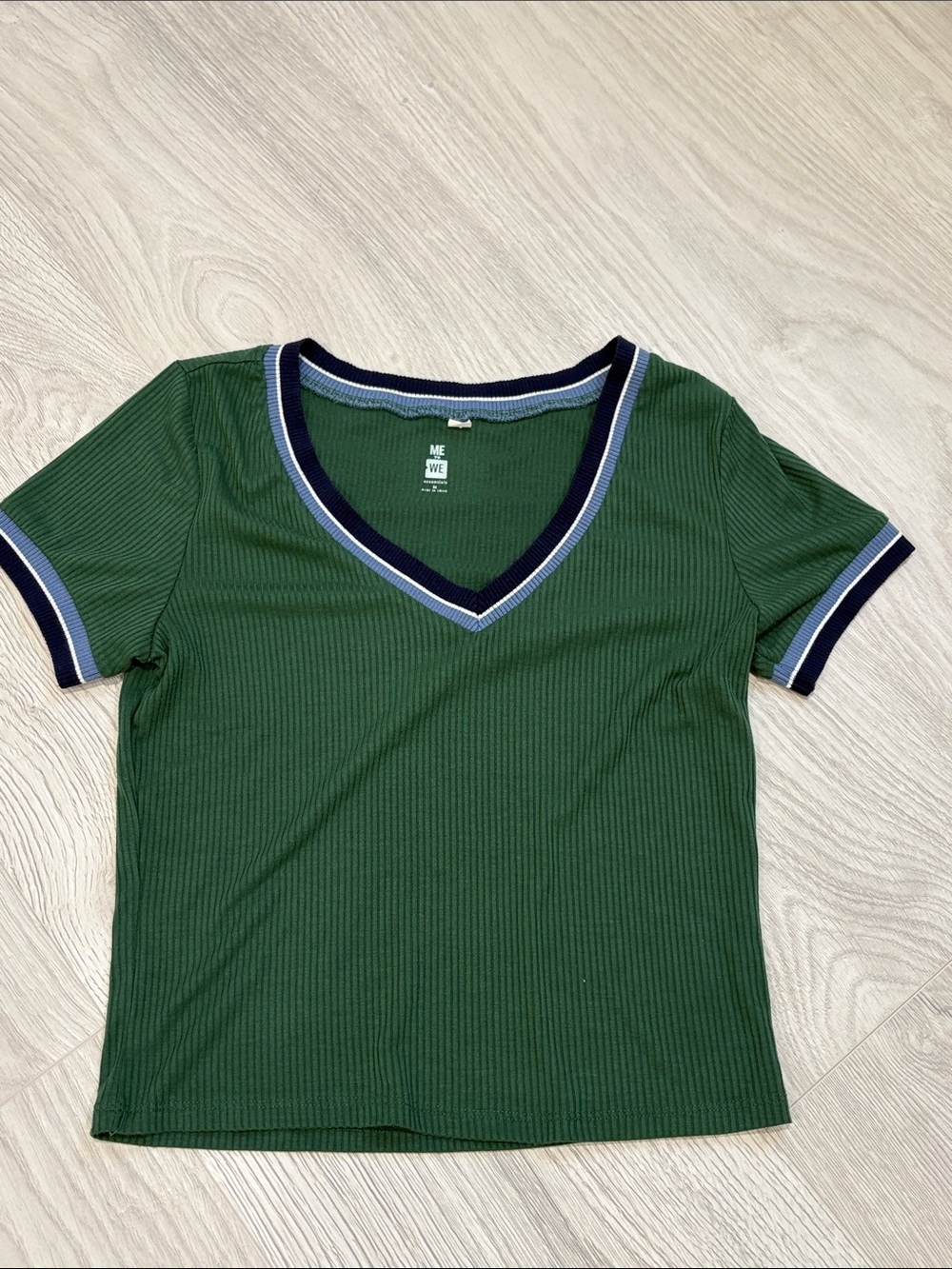 Green Ribbed V-Neck Tee with Contrast Trim